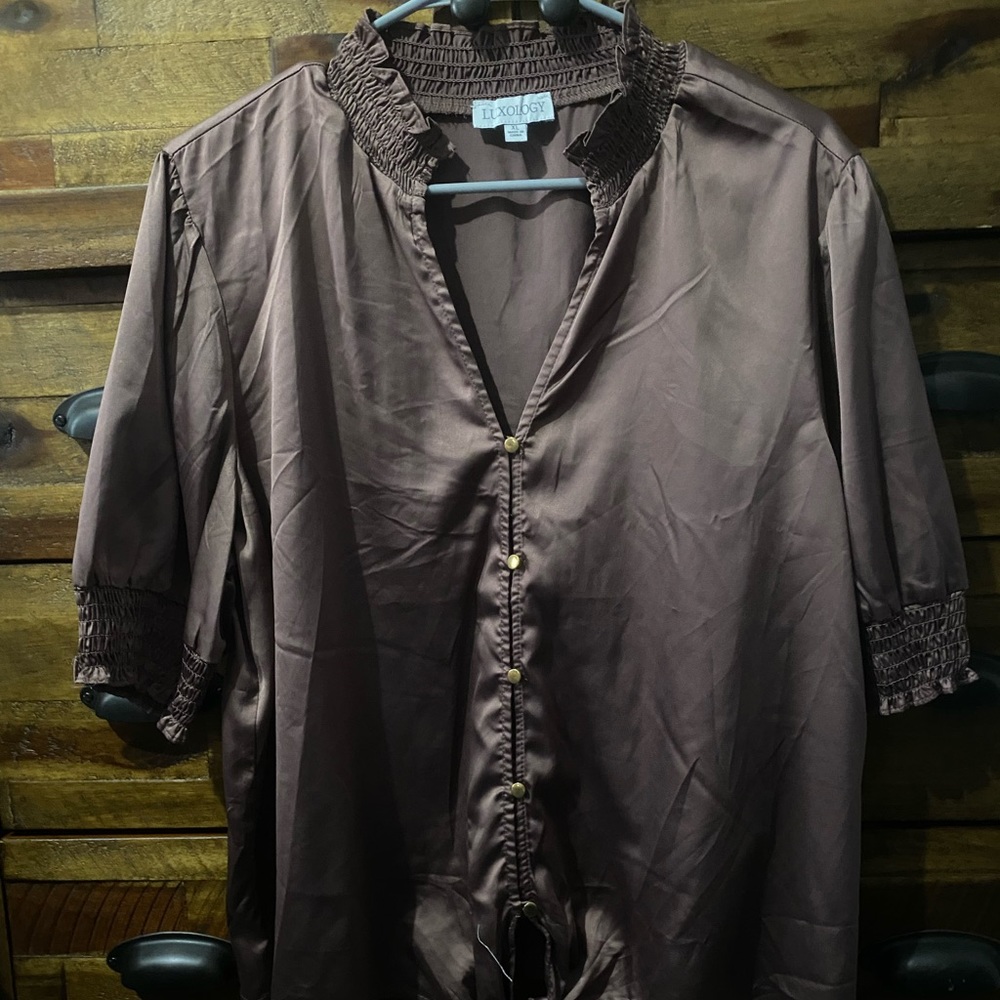 Luxology blouse